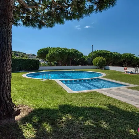 A Pie De Playa En S'agaro Con Piscina Y Jardin - Es-298-46 アパート *